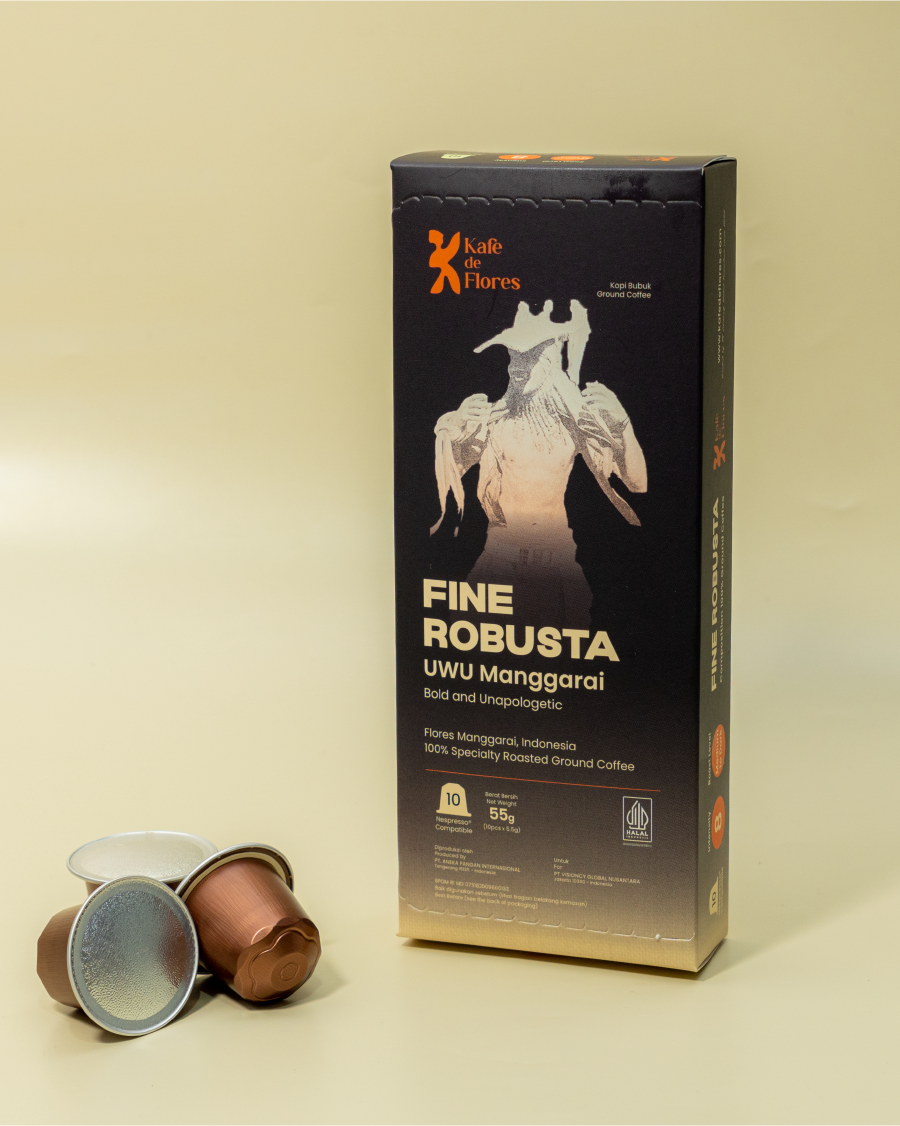 Fine Robusta UWU Manggarai coffee capsule flat lay with loose capsules, Kafe de Flores Flores Indonesia.