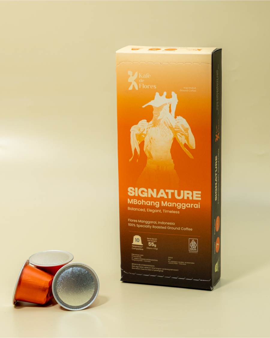 Signature Mbohang coffee capsule flat lay with loose capsules, Kafe de Flores Manggarai Flores Indonesia